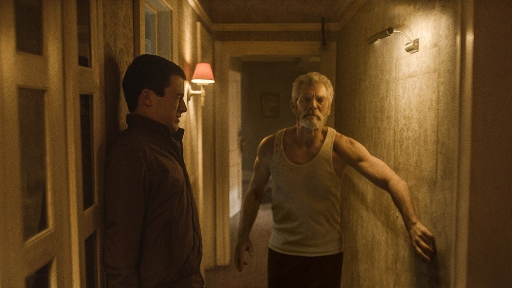 فیلم «نفس نکش»(Don't Breathe) با بازی استیون لانگ و دیلان مینت